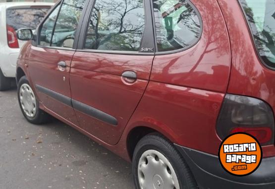 Autos - Renault Scenic 1999 Nafta 150000Km - En Venta