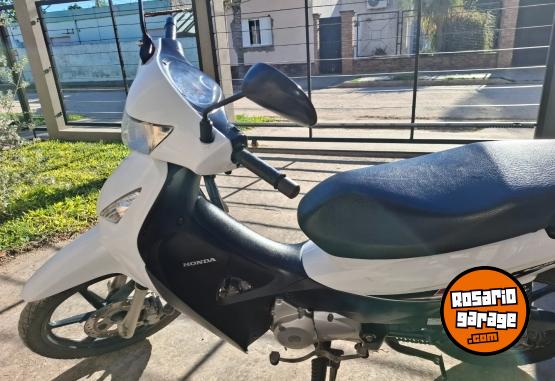 Motos - Honda Biz 2016 Nafta 20800Km - En Venta