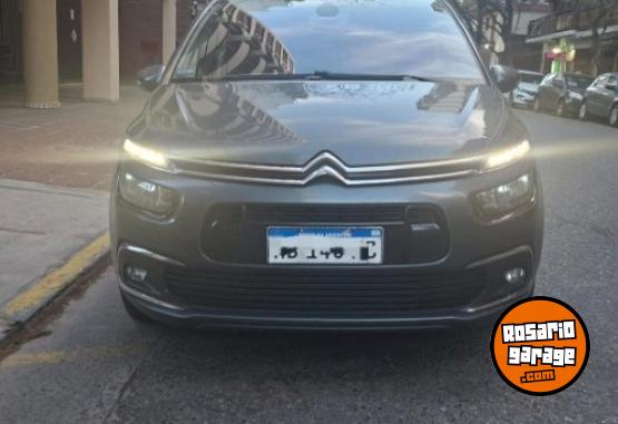 Autos - Citroen C4 Picasso HDI - feel pac 2017 Diesel 103000Km - En Venta