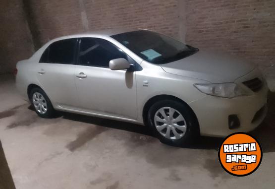 Autos - Toyota Xli 2012 Nafta 155000Km - En Venta