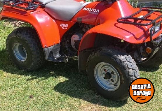 Cuatris y UTVs - Honda 200 parrillero 1996 1000Km - En Venta