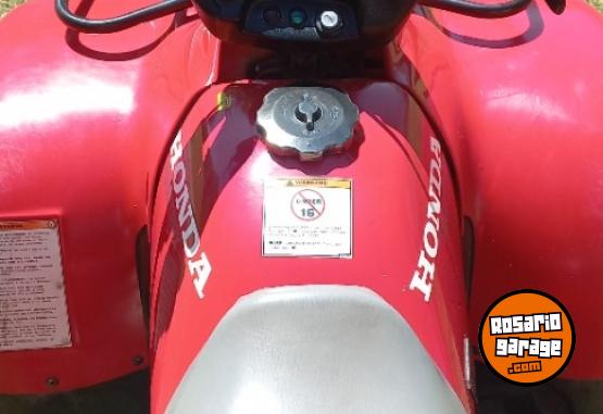 Cuatris y UTVs - Honda 200 parrillero 1996 1000Km - En Venta