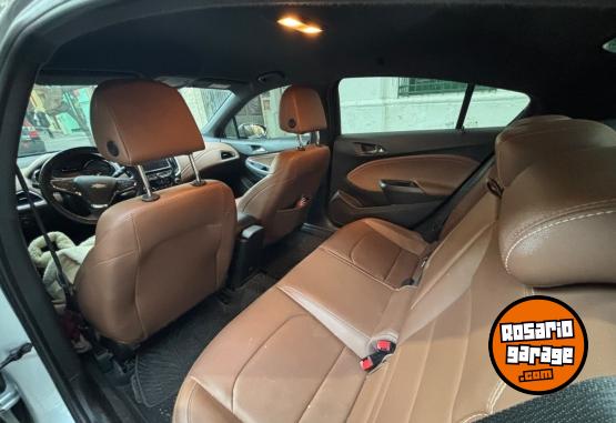 Autos - Chevrolet Cruze Premier 2021 Nafta 88700Km - En Venta