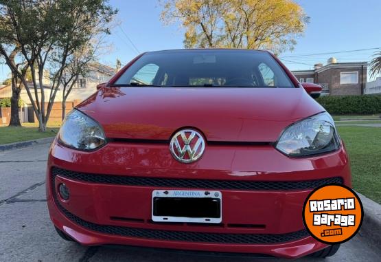 Autos - Volkswagen UP high 2014 Nafta 61000Km - En Venta