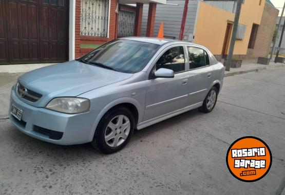 Autos - Chevrolet Astra 2010 Nafta 185000Km - En Venta