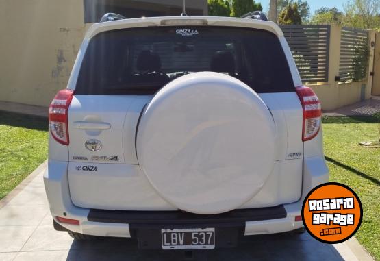 Camionetas - Toyota Rav 4 2012 Nafta 127000Km - En Venta