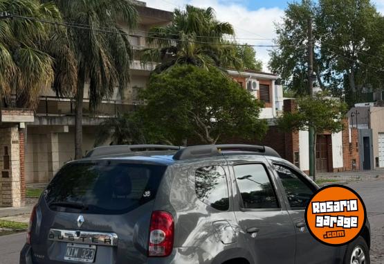 Autos - Renault DUSTER 2013 Nafta 127000Km - En Venta