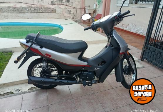 Motos - Zanella ZB 110 2022 Nafta 6674Km - En Venta