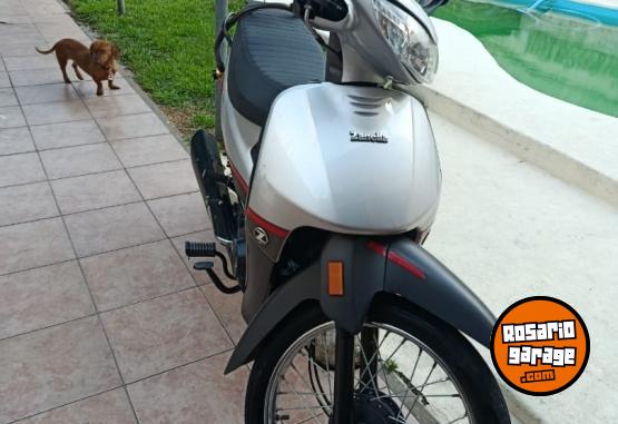 Motos - Zanella ZB 110 2022 Nafta 6674Km - En Venta