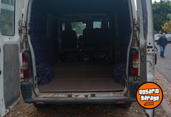 Utilitarios - Renault Master 2008 Diesel 308000Km - En Venta