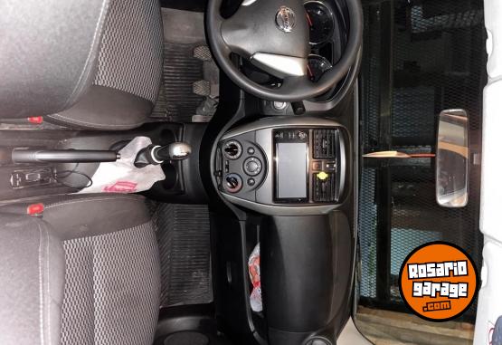 Autos - Nissan Versa Advance 2020 Nafta 126000Km - En Venta