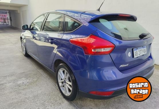 Autos - Ford Focus 2017 Nafta 97000Km - En Venta