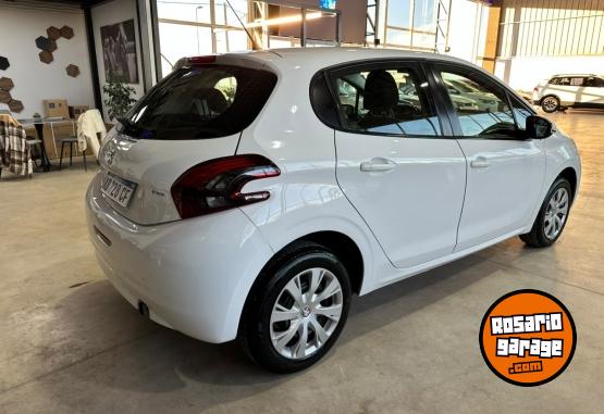 Autos - Peugeot PEUGEOT 208 1.6 ACTIVE 2020 Nafta 133204Km - En Venta