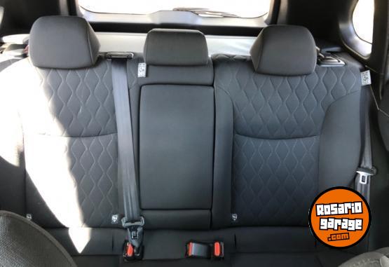Autos - Toyota Corolla Cross 2025 Nafta 24700Km - En Venta