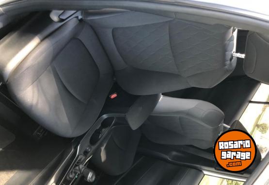 Autos - Toyota Corolla Cross 2025 Nafta 24700Km - En Venta