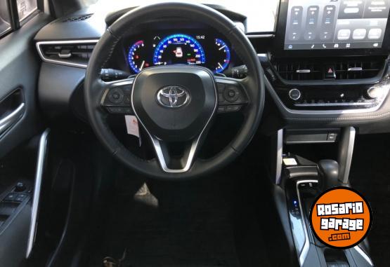 Autos - Toyota Corolla Cross 2025 Nafta 24700Km - En Venta