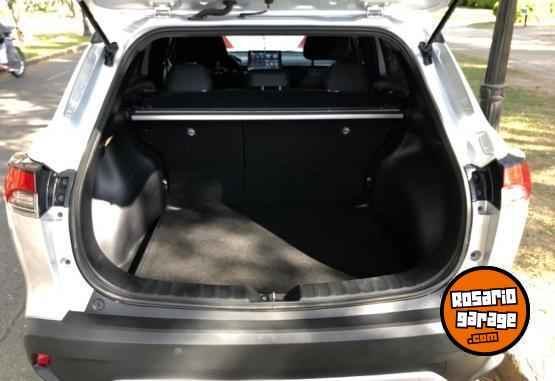 Autos - Toyota Corolla Cross 2025 Nafta 24700Km - En Venta