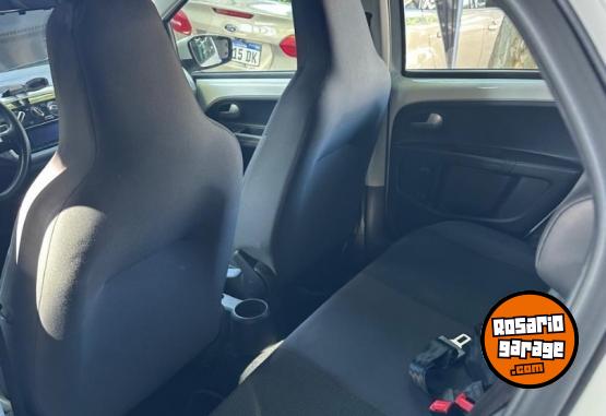 Autos - Volkswagen up 2018 Nafta 120000Km - En Venta