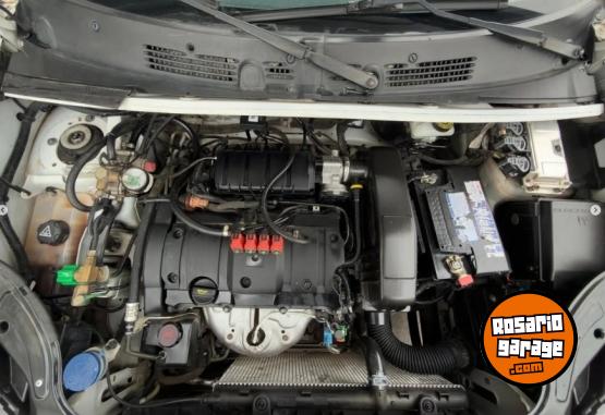 Utilitarios - Peugeot Partner/Confort Furgon 2018 GNC 148000Km - En Venta