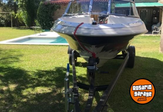 Embarcaciones - LANCHA VISIÓN 460 2015 – MERCURY 60 HP – POWER TRIM – TRAILER - En Venta