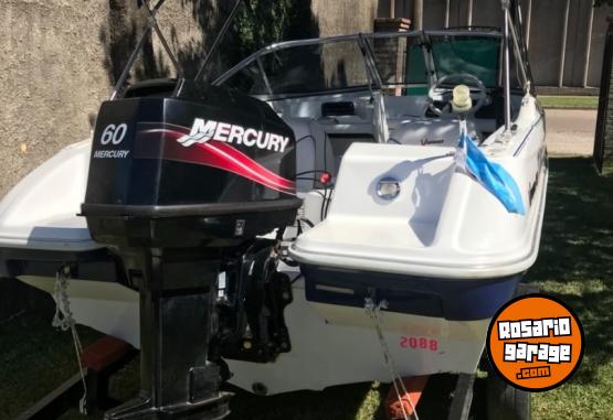 Embarcaciones - LANCHA VISIÓN 460 2015 – MERCURY 60 HP – POWER TRIM – TRAILER - En Venta