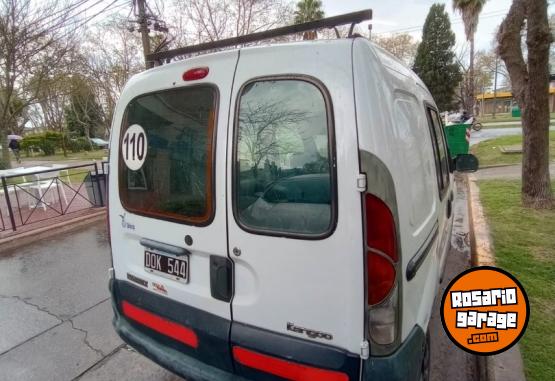 Utilitarios - Renault Kangoo 2001 Diesel 220000Km - En Venta