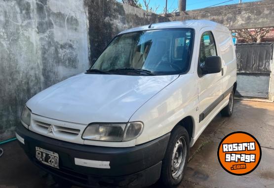 Utilitarios - Peugeot Partner 2007 Diesel 340000Km - En Venta