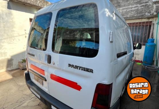 Utilitarios - Peugeot Partner 2007 Diesel 340000Km - En Venta