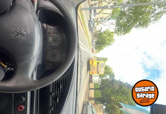 Utilitarios - Peugeot Partner 2007 Diesel 340000Km - En Venta