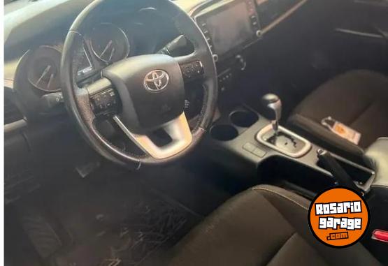 Camionetas - Toyota Hilux 2022 Diesel 74000Km - En Venta