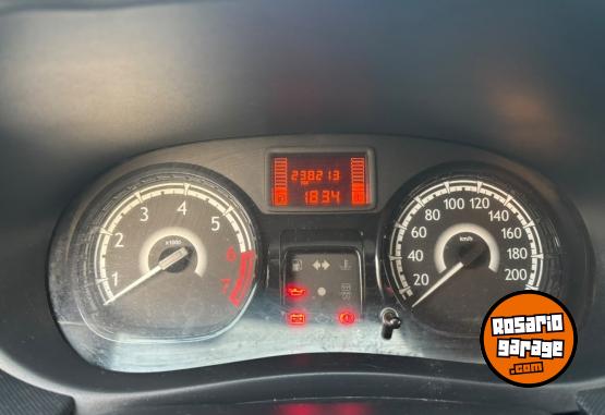 Autos - Renault Sandero 1.6 8V Auth 5P 2013 GNC 238213Km - En Venta