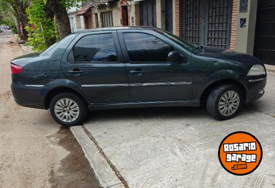 Autos - Fiat Siena 2012 GNC 238000Km - En Venta