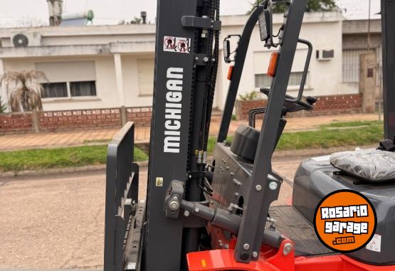 Camiones y Gr�as - Michigan NUEVO - En Venta
