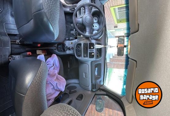 Autos - Renault Clio 2006 Nafta 210000Km - En Venta