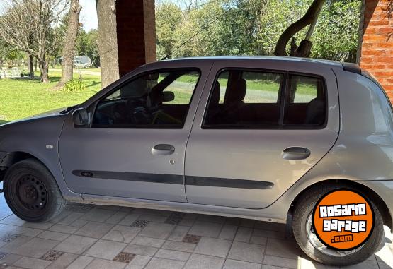 Autos - Renault Clio 2006 Nafta 210000Km - En Venta