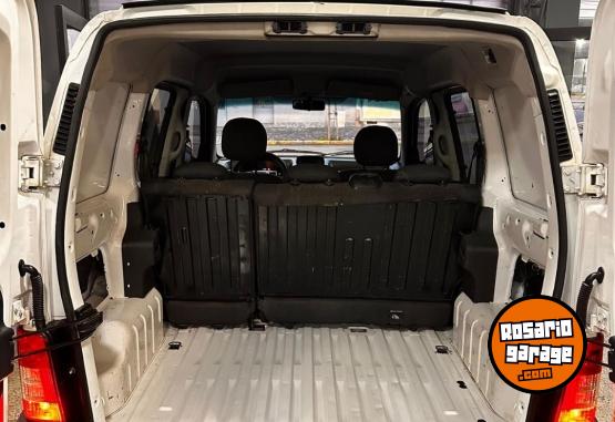 Utilitarios - Peugeot Partner Berlingo 2021 Diesel 120000Km - En Venta