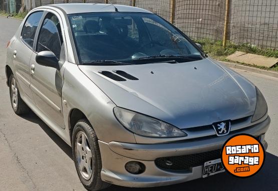Autos - Peugeot 206 2008 Diesel 180000Km - En Venta
