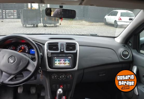 Autos - Renault Sandero 2017 Nafta 100000Km - En Venta