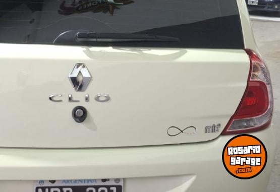 Autos - Renault clio 2014 Nafta 130000Km - En Venta