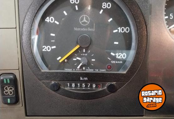 Camiones y Grúas - MERCEDES BENZ - En Venta