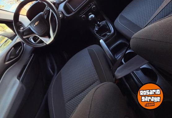 Autos - Chevrolet Ónix LT 2017 Nafta 103000Km - En Venta