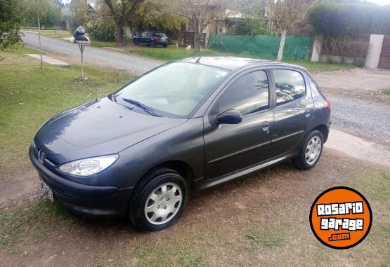 Autos - Peugeot 206 generación 1.4 2011 Nafta 203000Km - En Venta