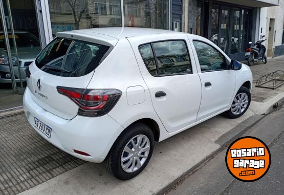 Autos - Renault Sandero 2023 Nafta 68000Km - En Venta