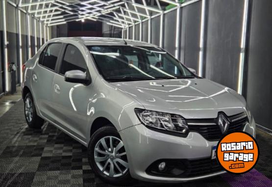 Autos - Renault Logan 2018 GNC 112000Km - En Venta