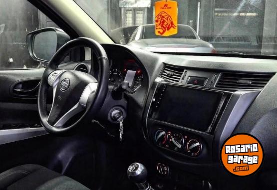 Camionetas - Nissan Frontier 2021 Diesel 92000Km - En Venta