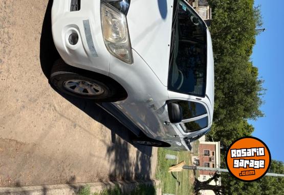 Camionetas - Toyota Hilux 2011 Diesel 370000Km - En Venta