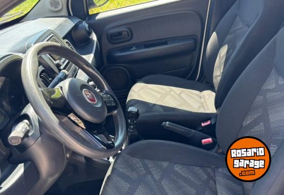 Autos - Fiat Mobi Easy 2017 Nafta 127000Km - En Venta