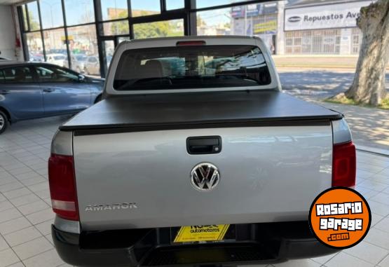 Autos - Volkswagen Amarok Trendline 4x2 2023 Diesel 119000Km - En Venta