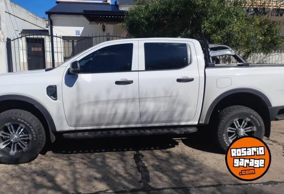 Camionetas - Ford Ranger 2024 Diesel 58000Km - En Venta