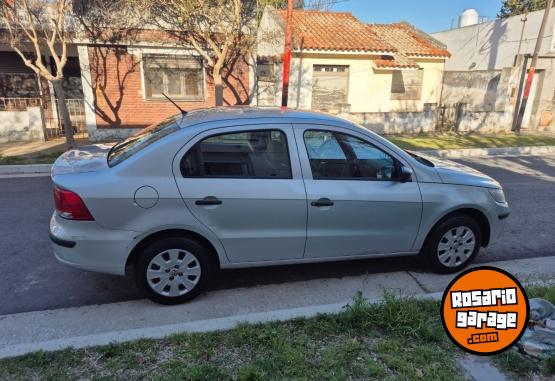 Autos - Volkswagen VOYAGE 2010 Nafta 117800Km - En Venta